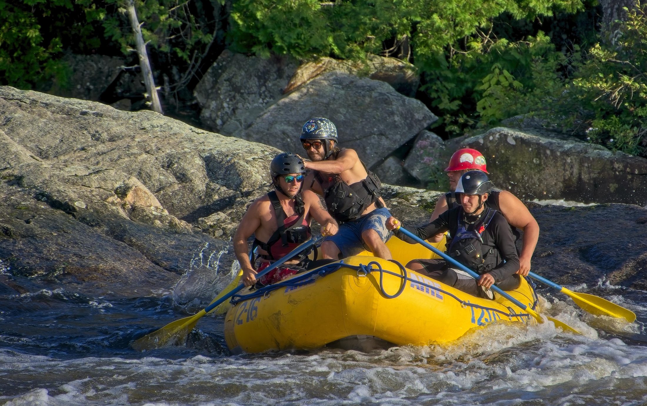 Rafters running the rapids, alternate angle